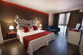  Hotel Teruel Plaza  Теруэл